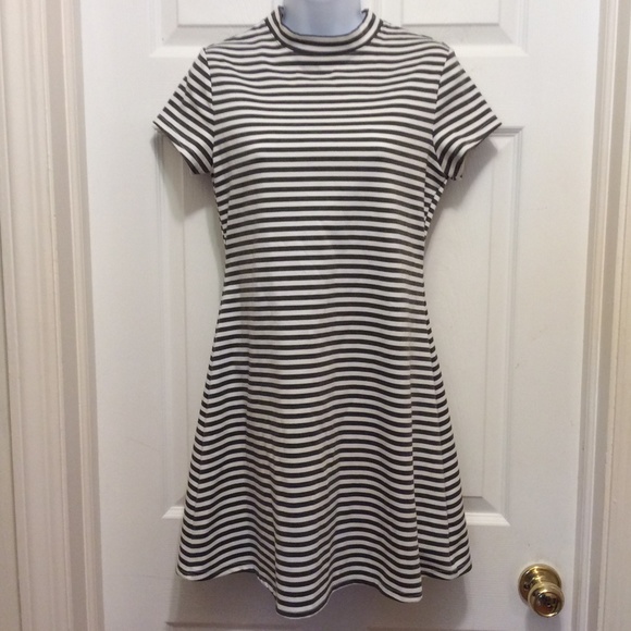 Free People Dresses & Skirts - Free People Beach Dress S Gray White